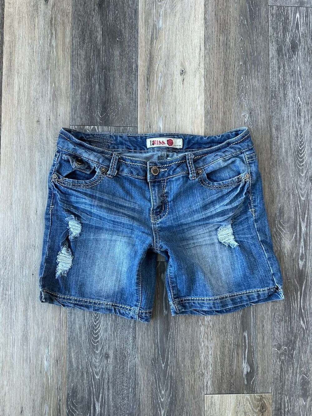Vintage Y2K 1st Kiss Low Rise Distressed Bermuda Denim Shorts 13 Waist 34"